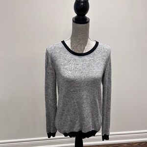 Aritzia Wilfred grey and black thin sweater